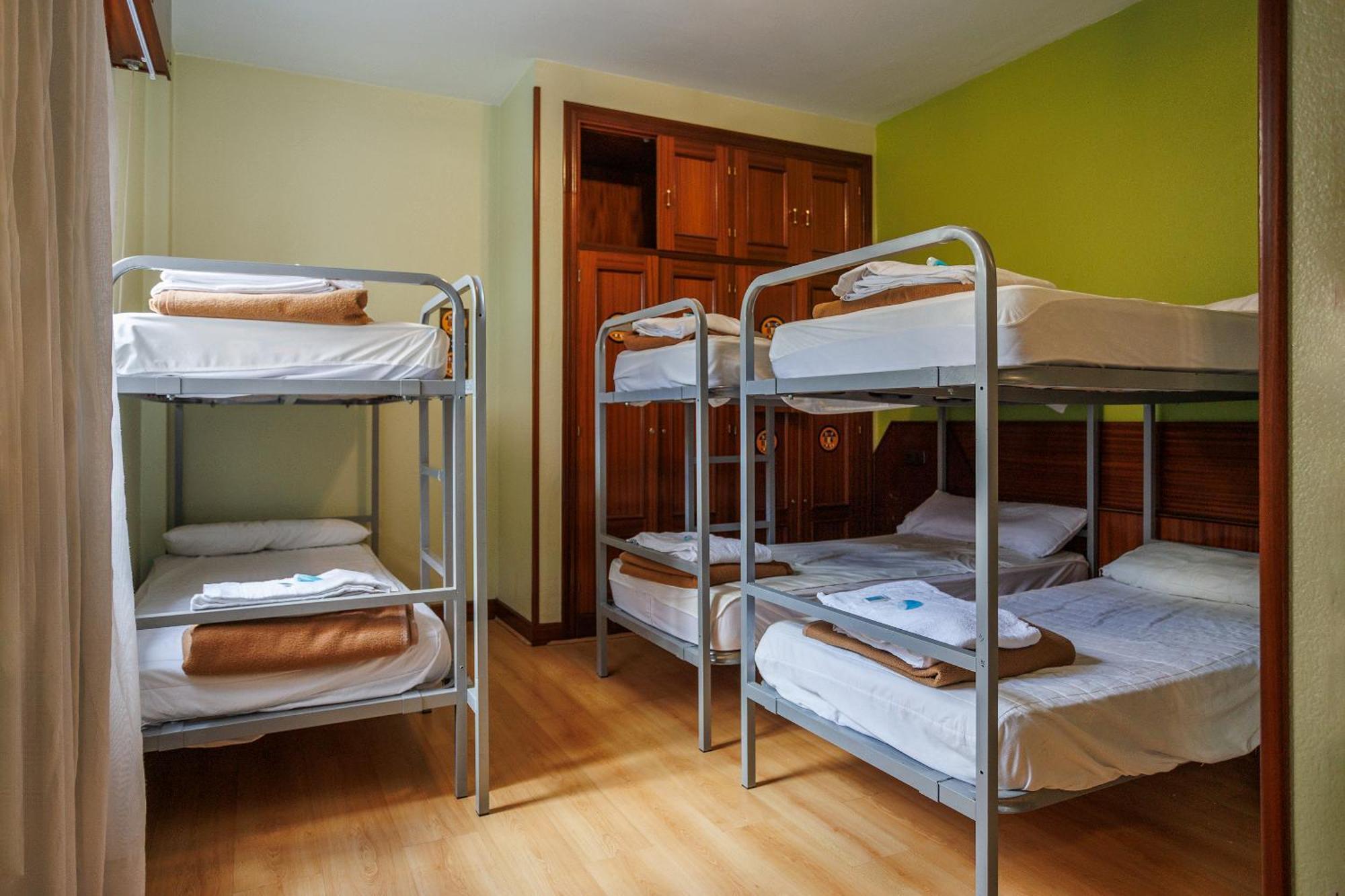 Moon Hostel Bio Bilbao Eksteriør bilde